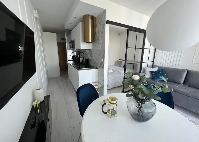 365pam - Glamour - Basen, Sauna, Jacuzzi, Silownia, Restauracja * Колобжег